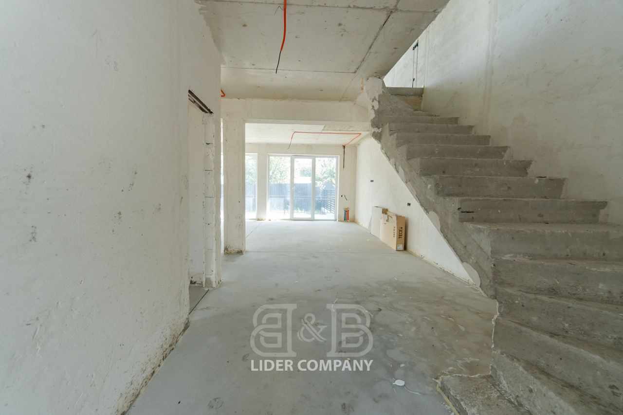Duplex cu o suprafață generoasă de 142 m2 în 2 nivele , Durlești foto 5