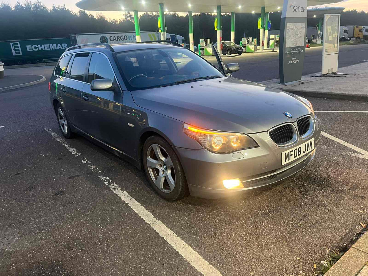 BMW E61.n47b20 foto 2