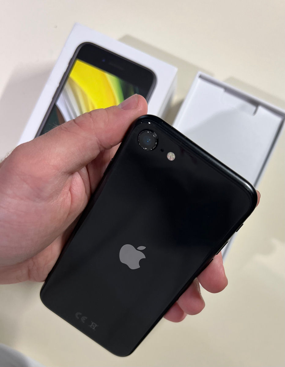 Iphone SE 2020 64GB BLACK