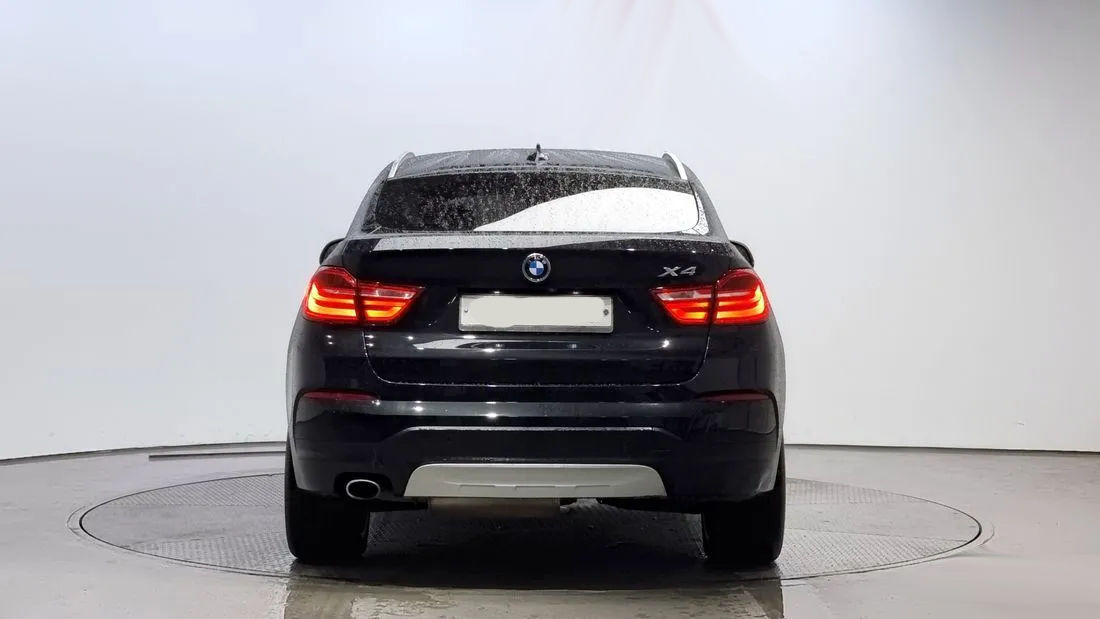 BMW X4 фото 3
