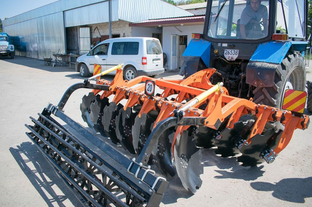 Grapa cu discuri 2,4 "taurus"/ навесные дисковые бороны 2,4 "таурус" - IN RATE CU 0% foto 10