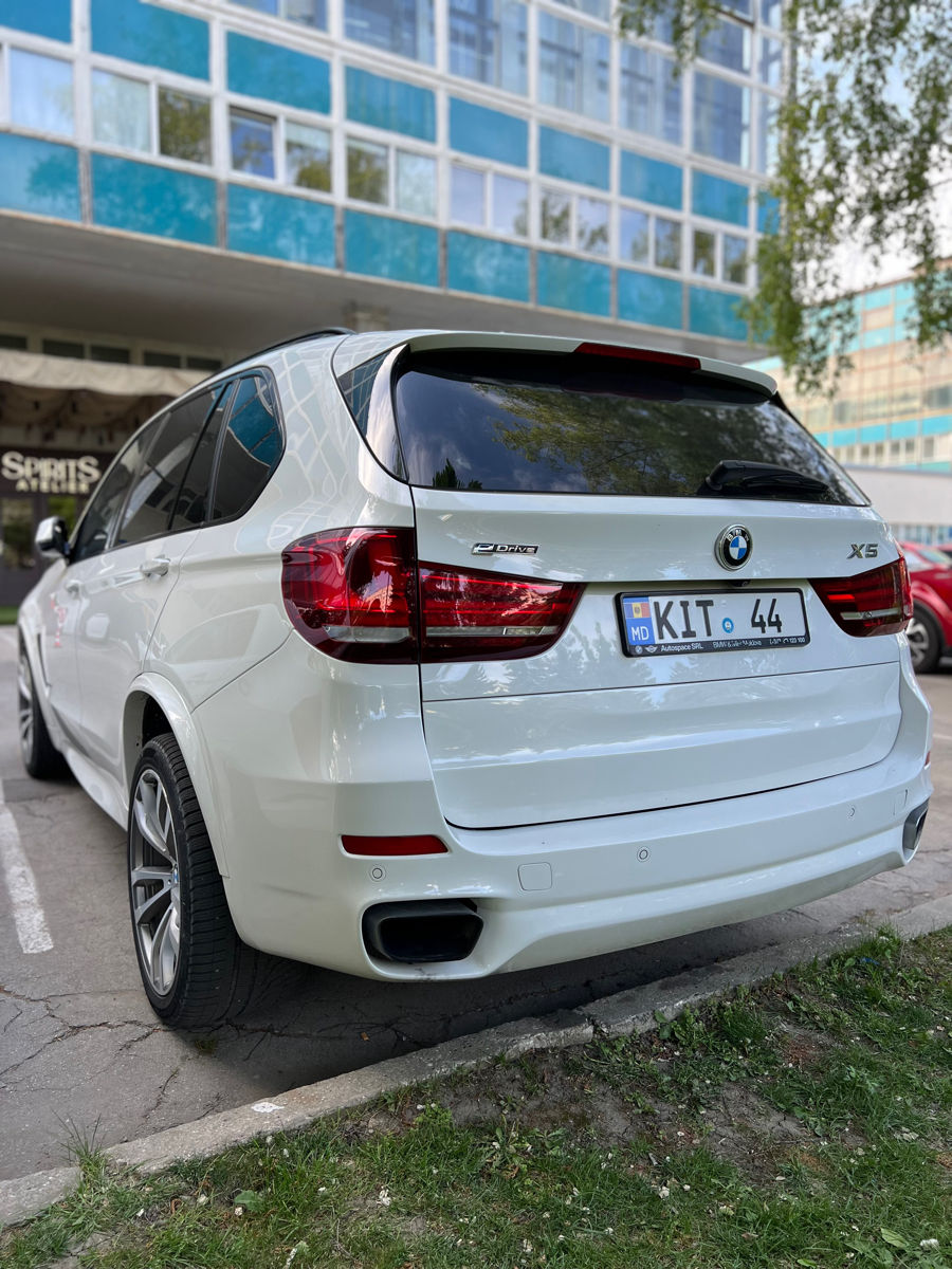 BMW X5 фото 5