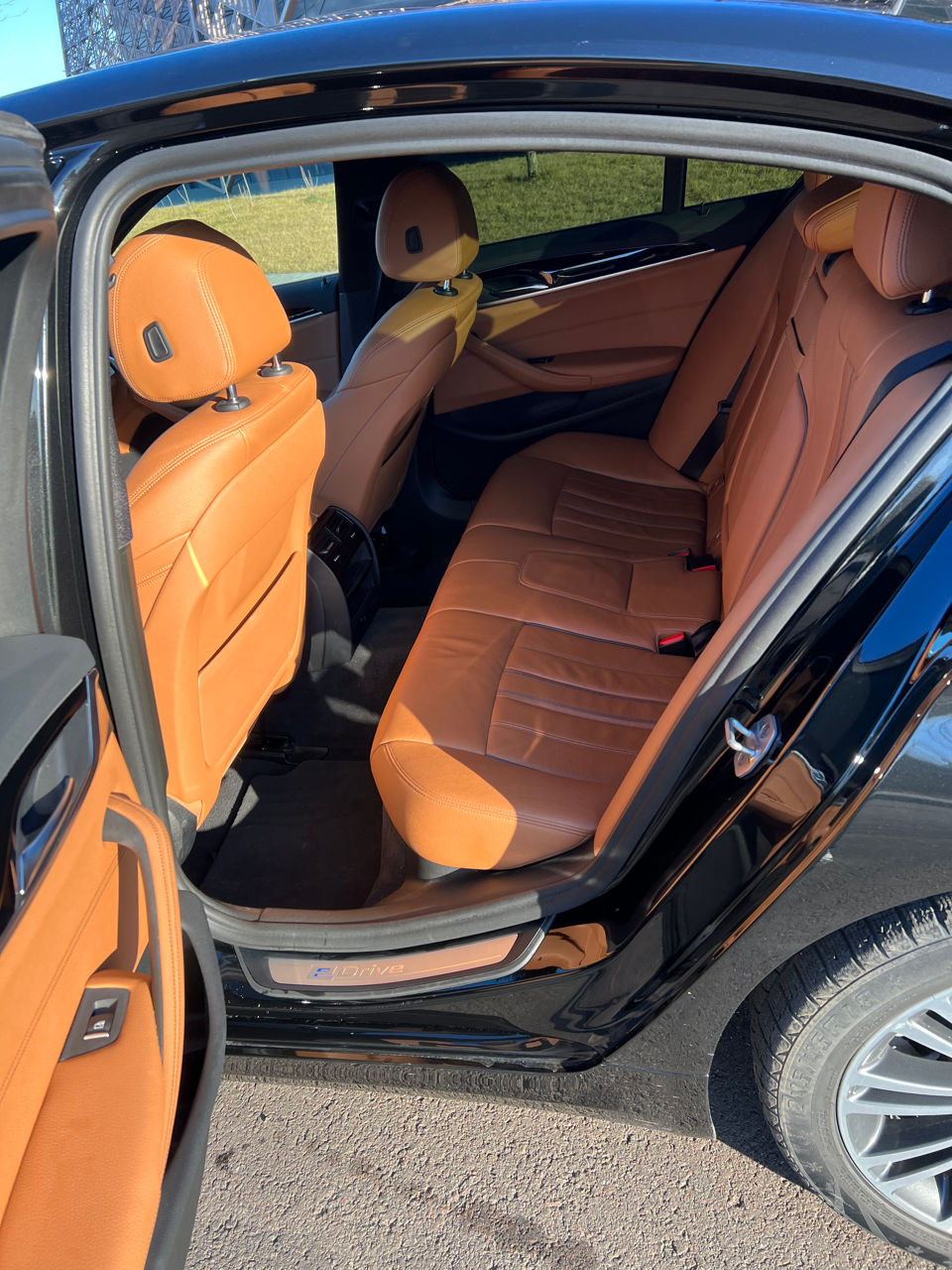BMW 5 Series foto 7