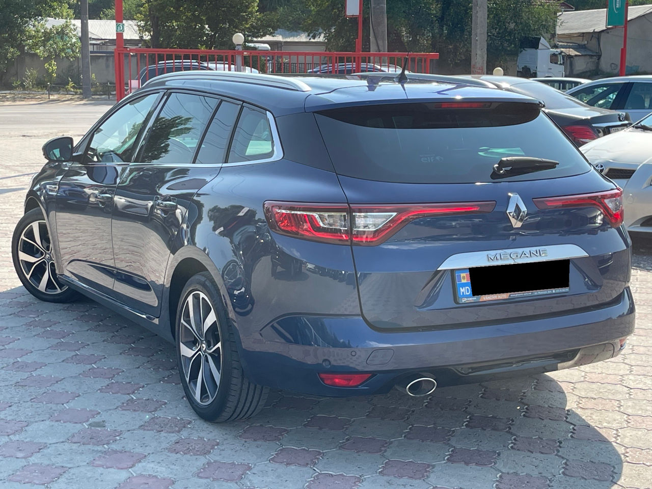 Renault Megane foto 2