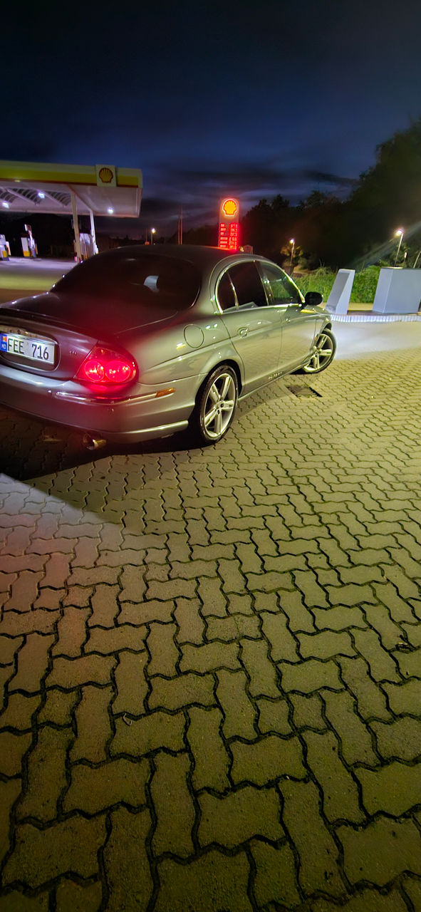 Jaguar S-Type foto 7
