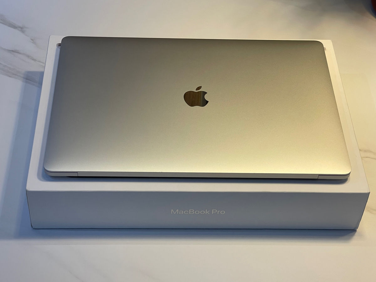 MacBook Pro 16 inch i7 Bălți foto 0