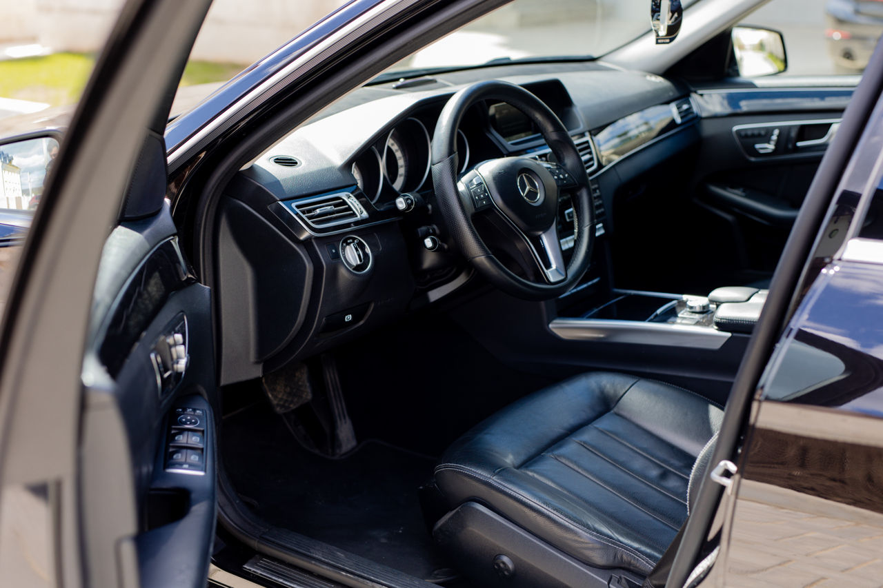 Mercedes E-Class foto 8