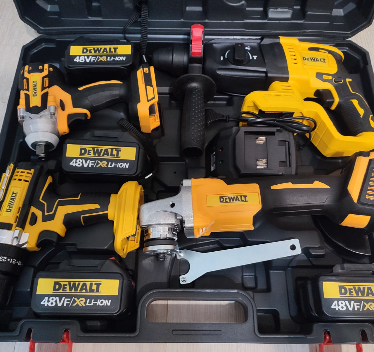 болгарка Dewalt доставка