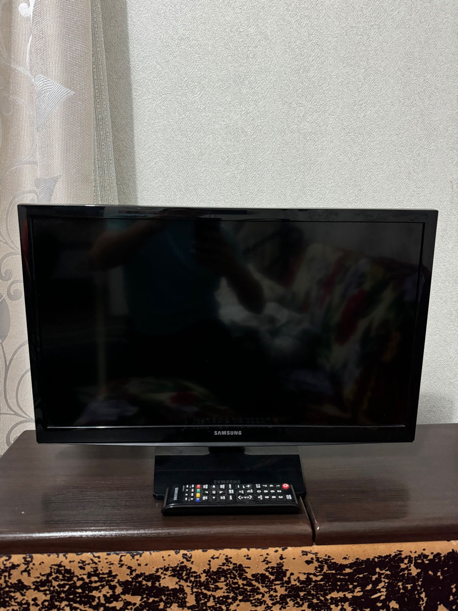 Samsung TV stare ideală Smart UE24N4500AU foto 0