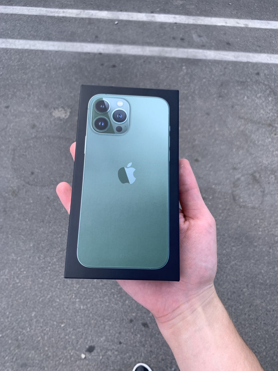 Iphone 13 pro alpine green