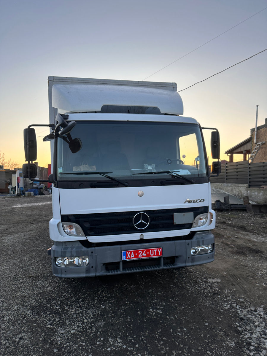 Mercedes Atego 1222 foto 2