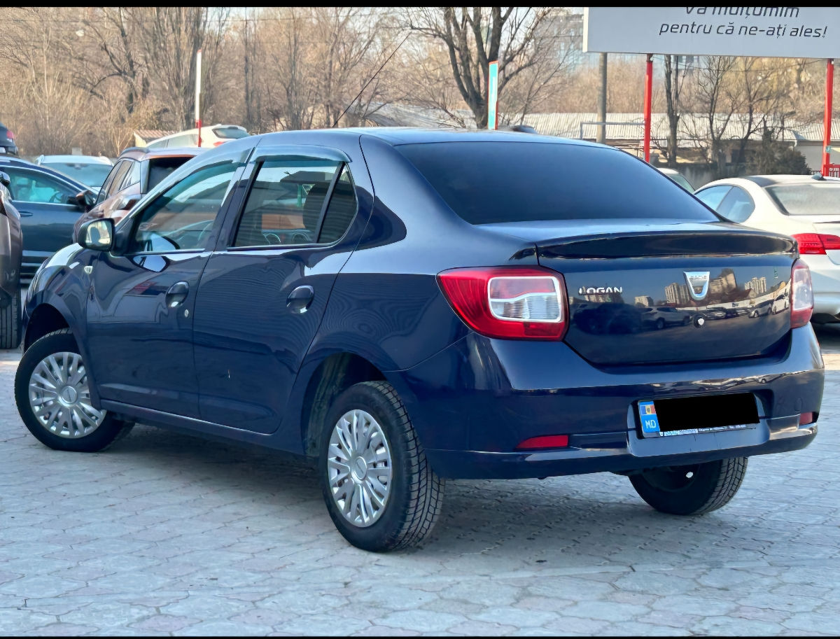 Dacia Logan foto 2