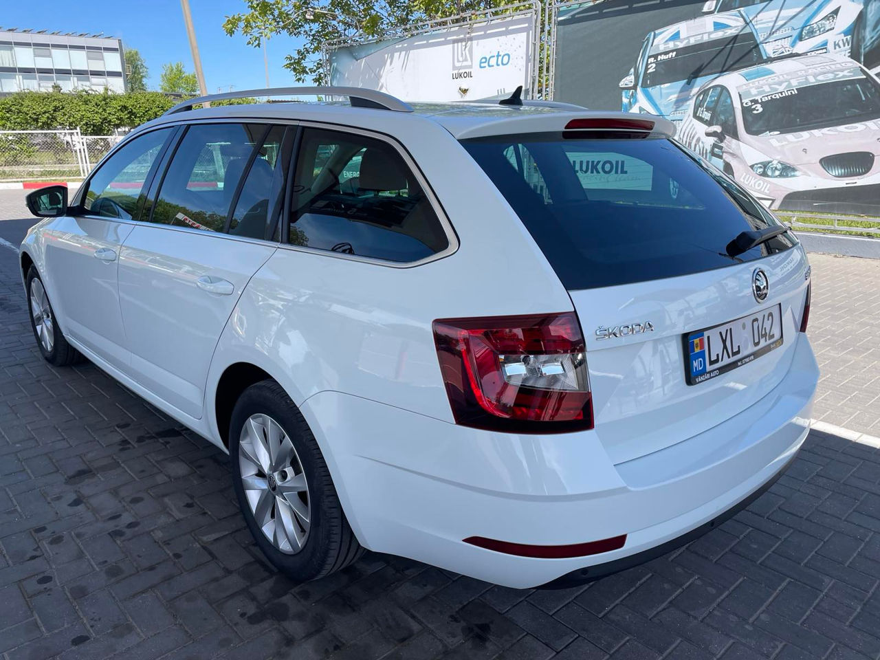 Skoda Octavia foto 2