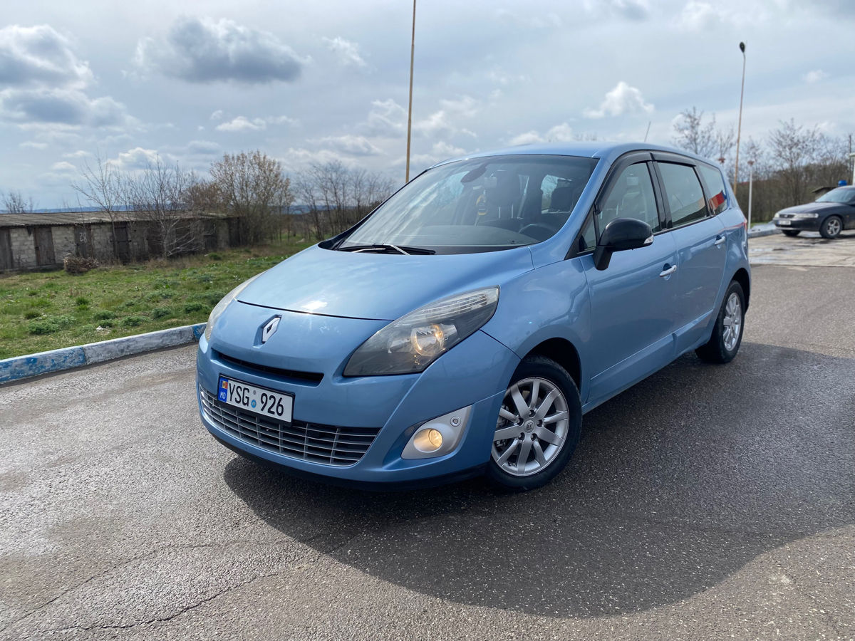 Renault Grand Scenic foto 1