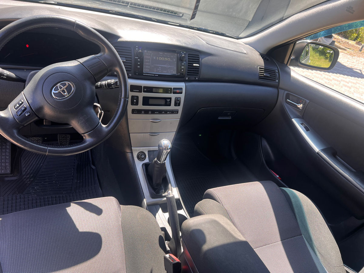 Toyota Corolla foto 6
