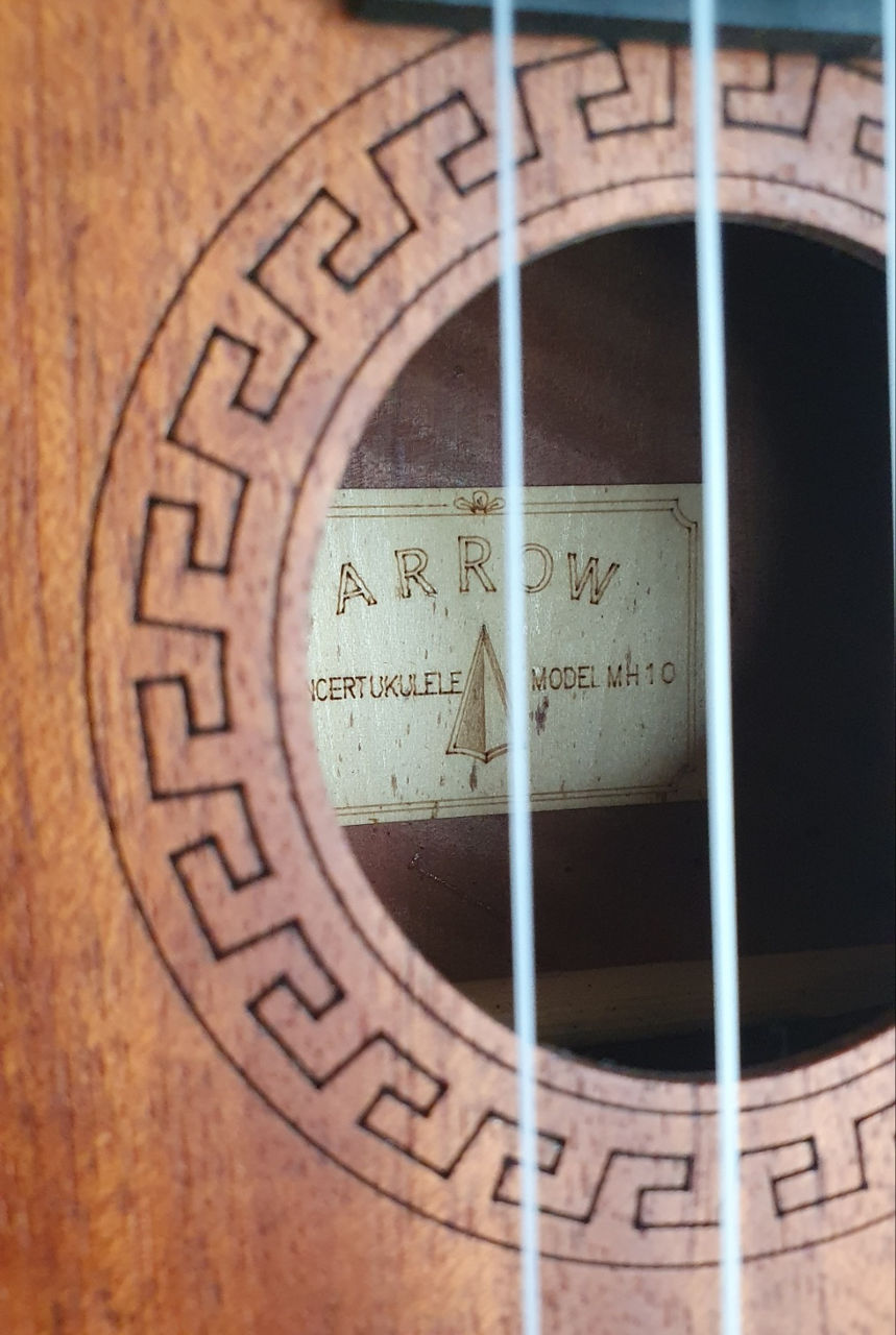 Ukulele Arrow MH-10 Natural Concert foto 2
