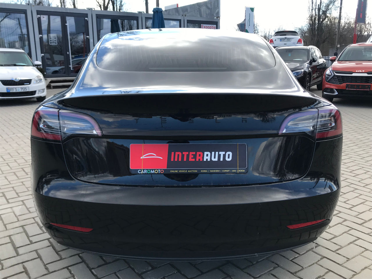 Tesla Model 3 foto 6