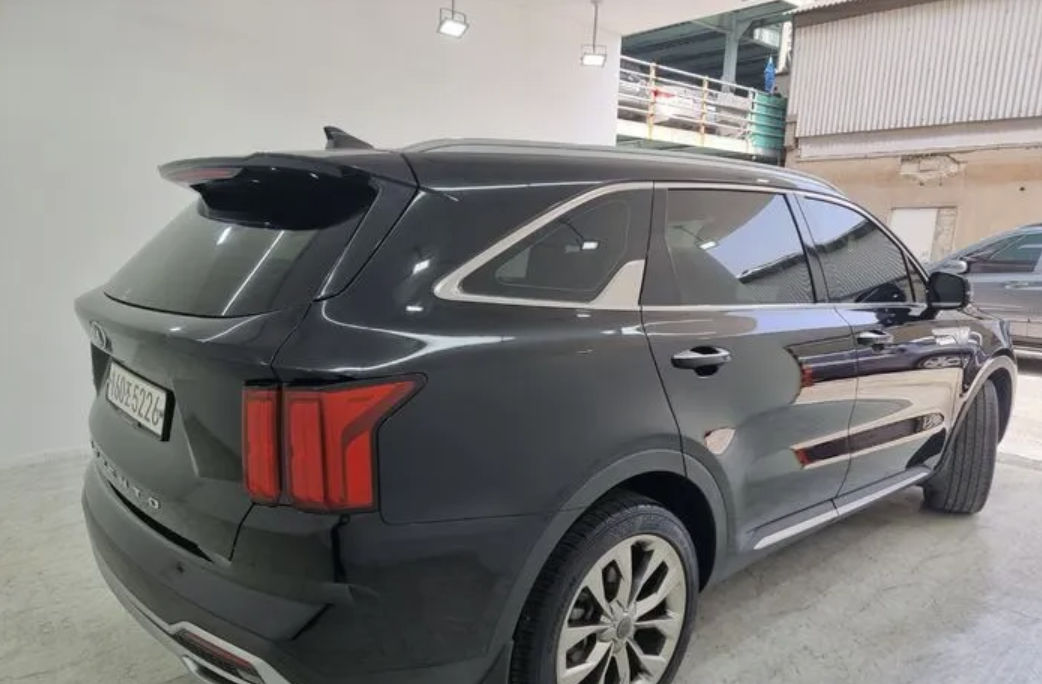 KIA Sorento foto 1