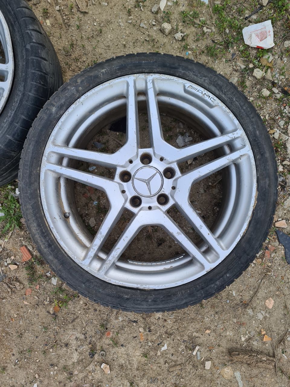 Roti mercedes