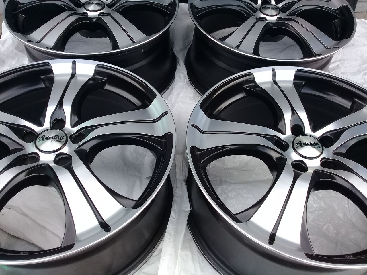 Advanti Black R20, 5x114,3 Germany foto 1