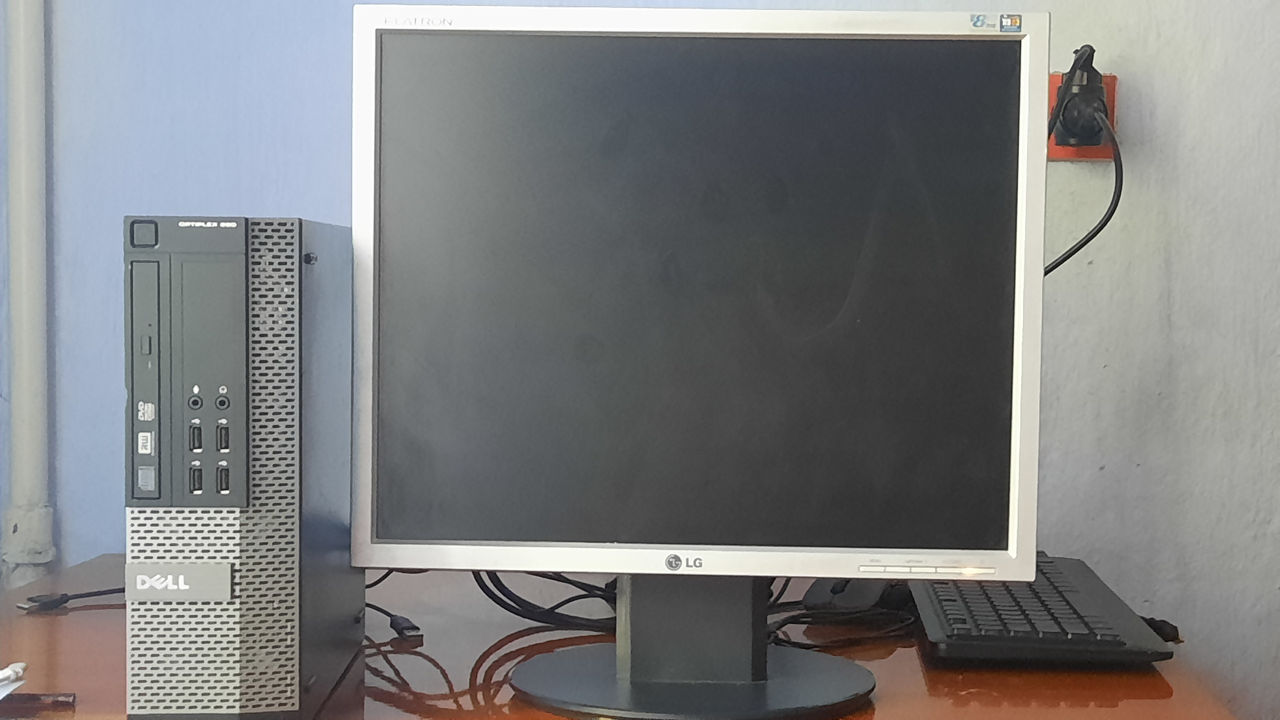 Продаеться ПК DELL Optiplex 990. Core i5 2500, 16gb ram(28gb), gt210.