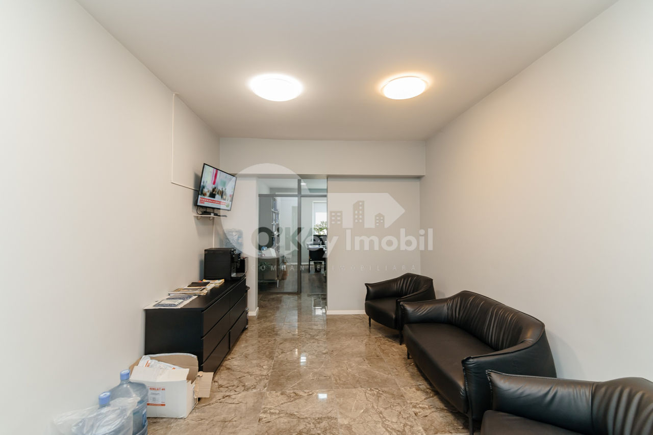 Spațiu comercial, 1400 mp, Botanica, 6300 € ! foto 17