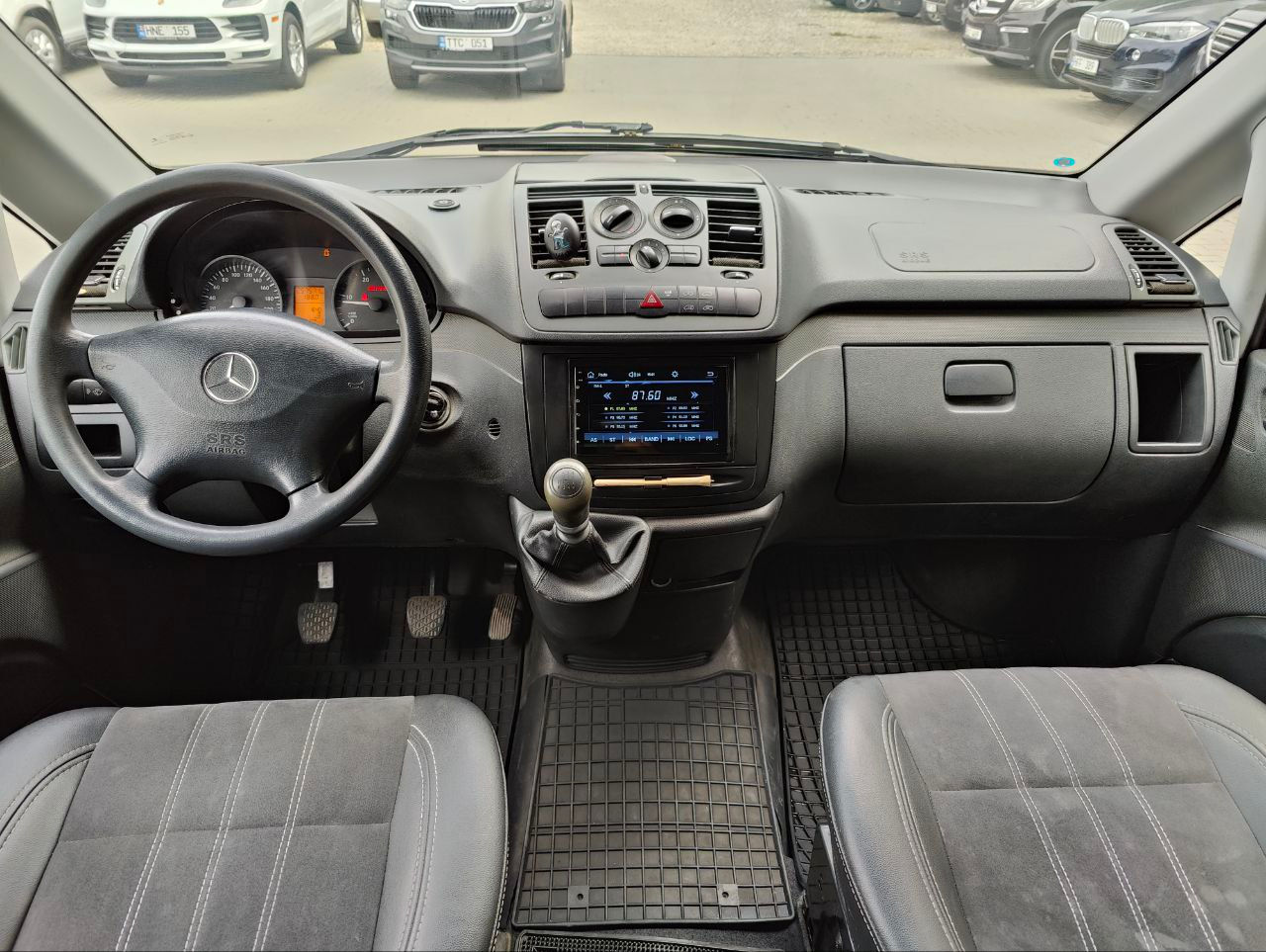 Mercedes Vito foto 7