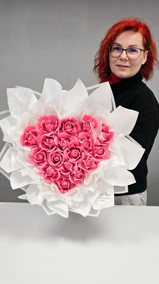 Buchet 101 trandafiri  foto 17