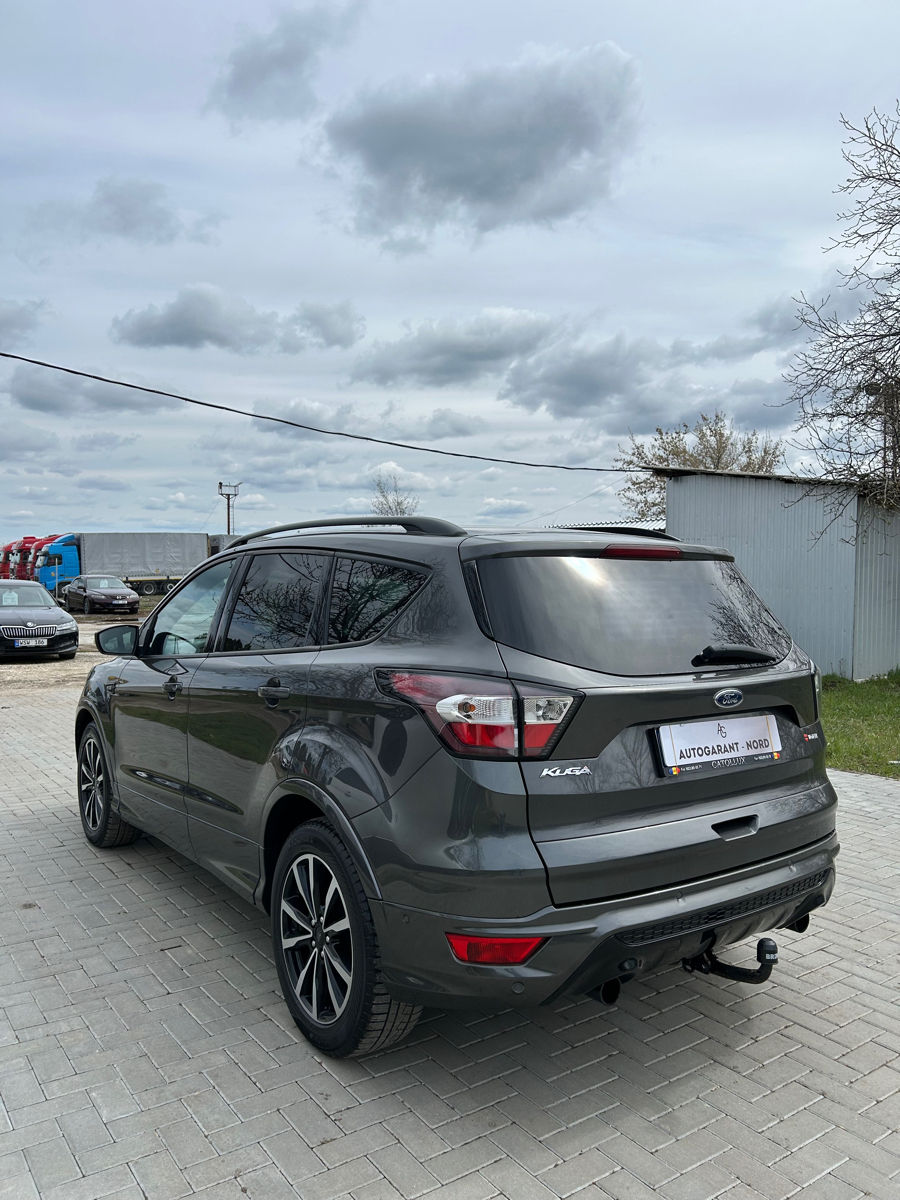Ford Kuga фото 4
