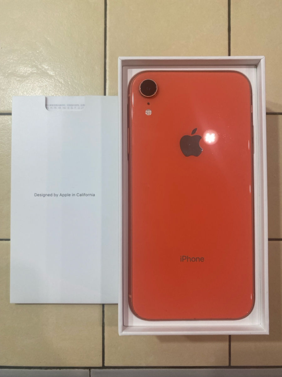 IPhone XR practic nou foto 2