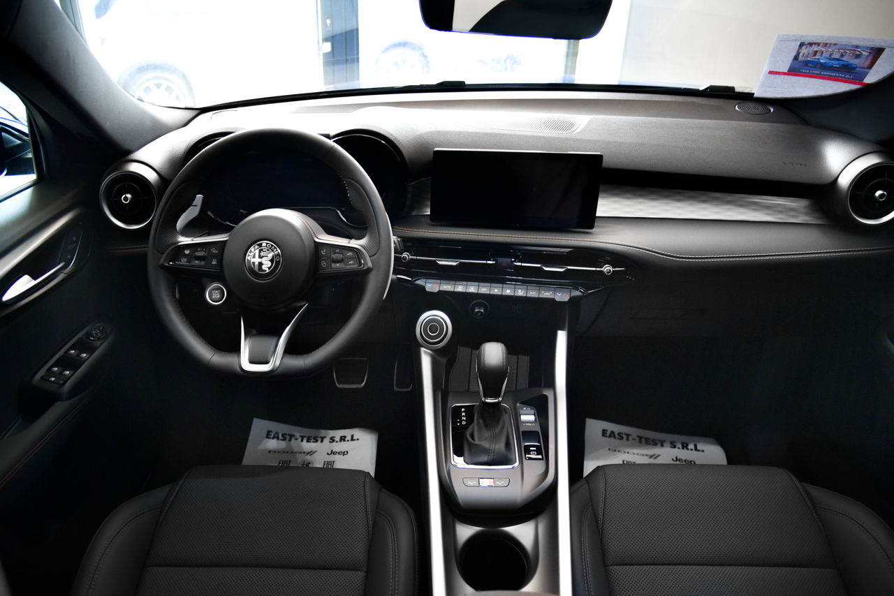 Alfa Romeo Tonale foto 12