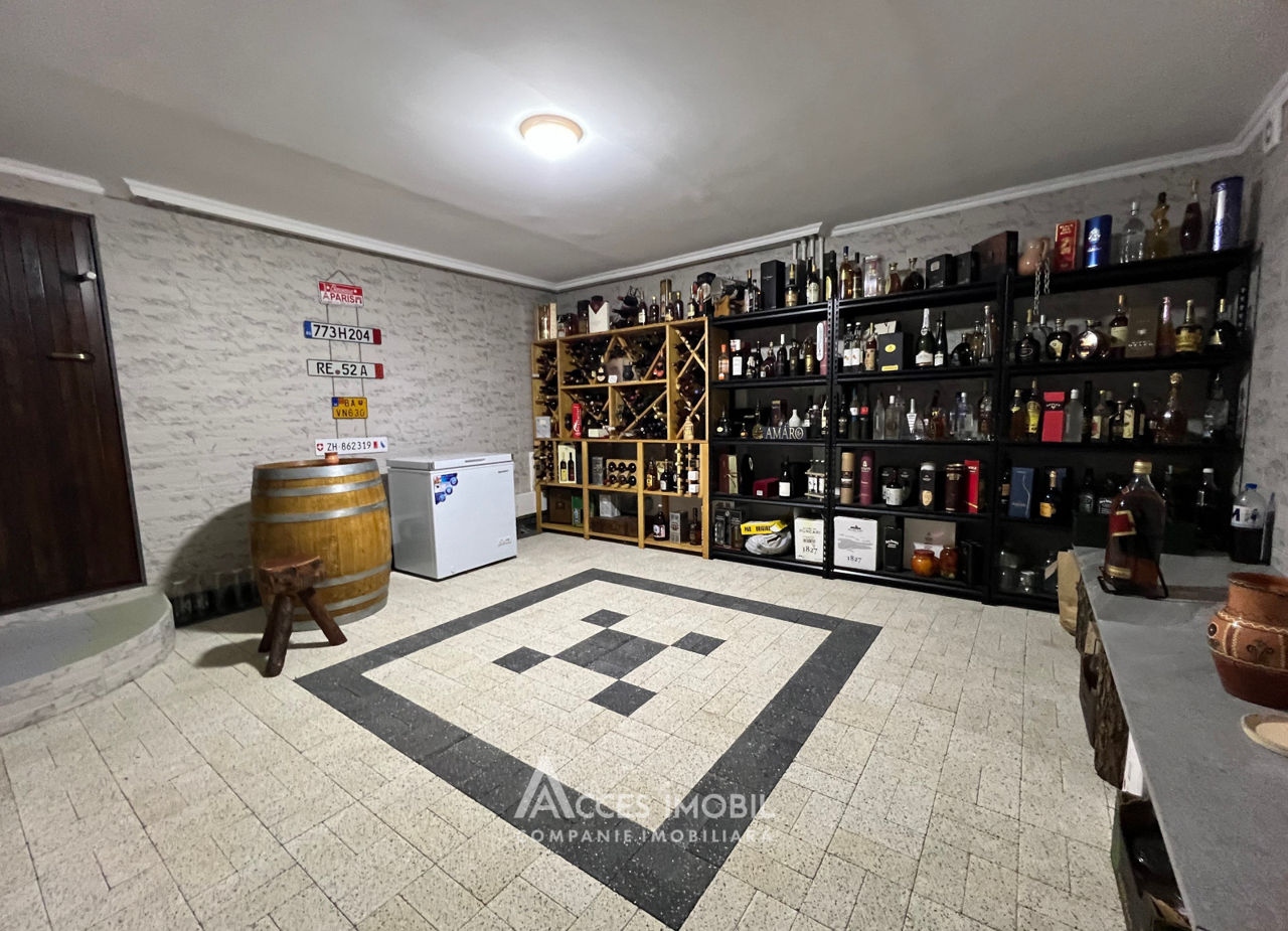 Casă în 2 nivele! str. Mihail Frunze, Stăuceni, 100m2 + 6 ari. Euroreparație! foto 18