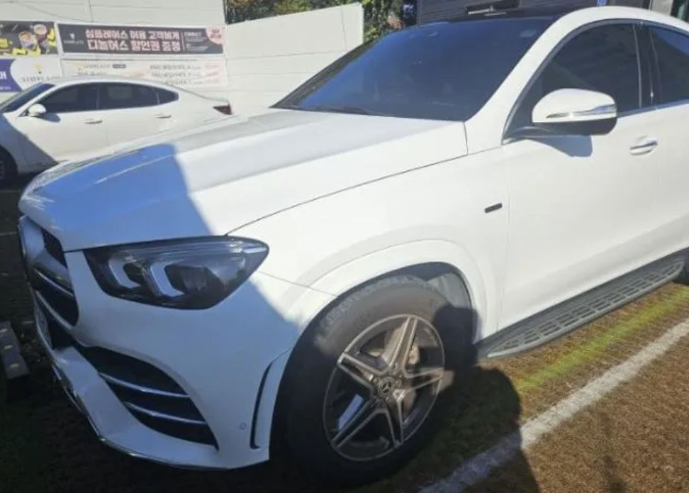 Mercedes GLE Coupe foto 1