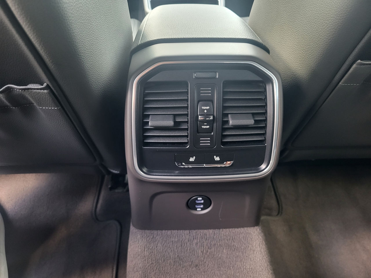 Porsche Macan foto 19