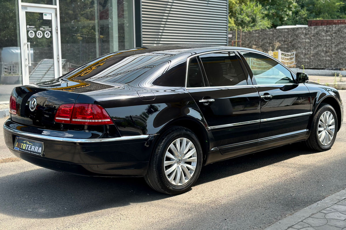 Volkswagen Phaeton foto 5