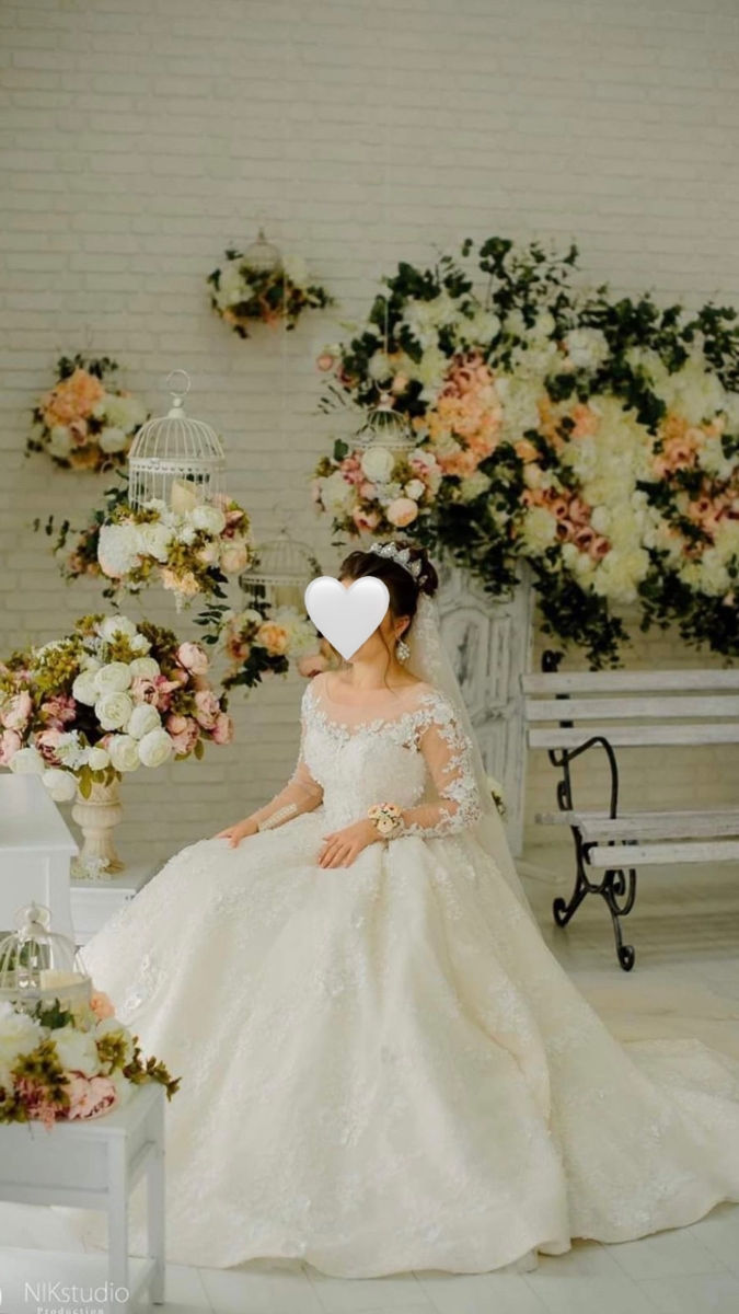 Rochie de mireasă(de cununie) ( de petrecere) foto 0