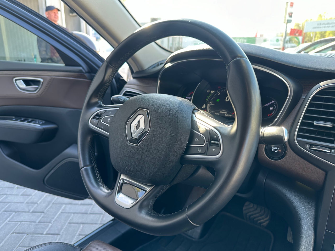 Renault Talisman foto 10