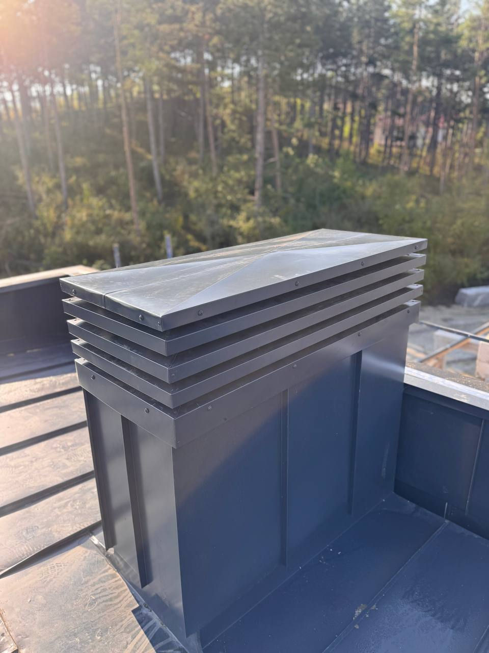 Parapete cosuri de ventilare la comanda / парапеты, вентиляционные дымоходы на заказ. foto 6