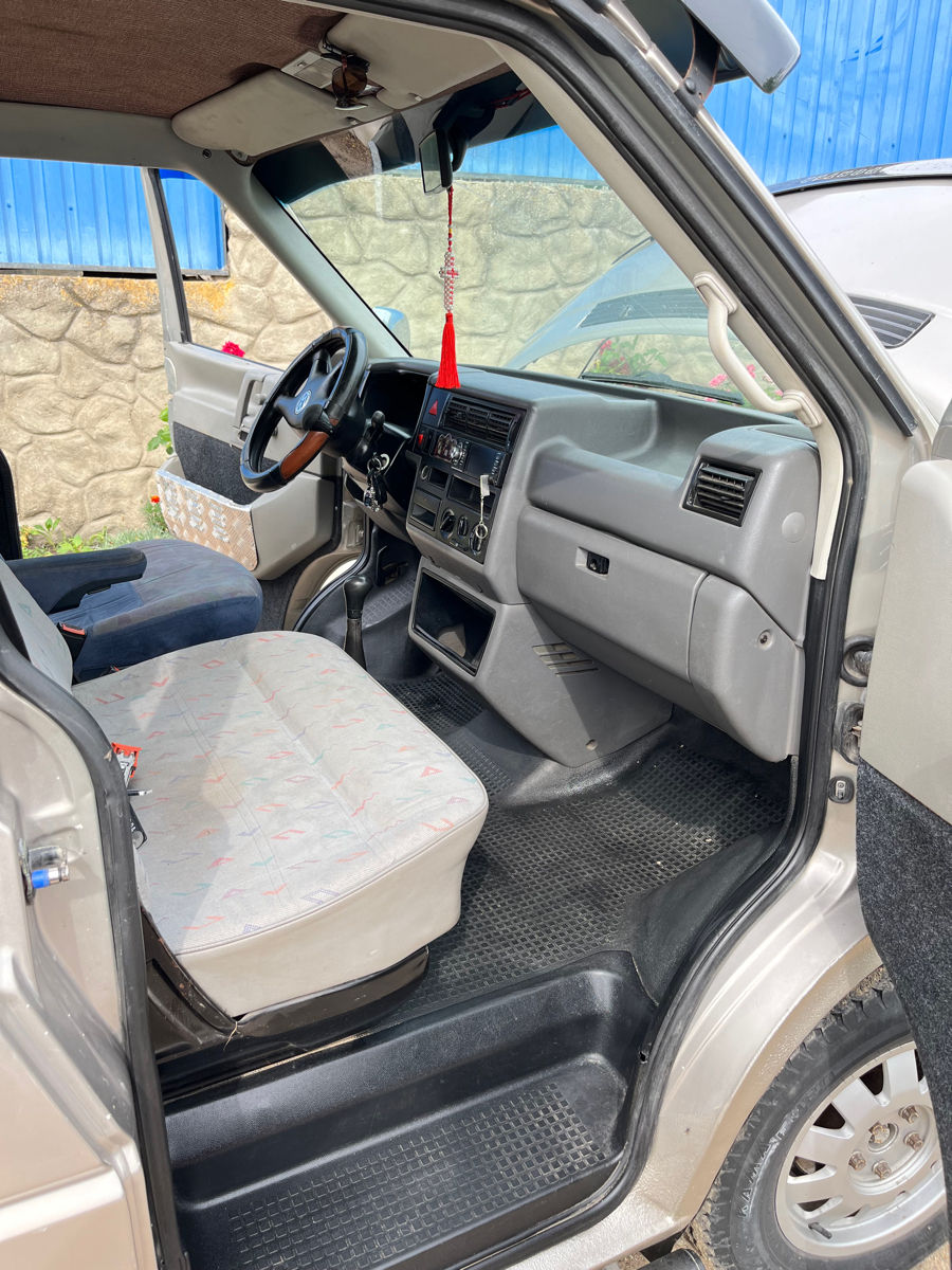 Volkswagen Transporter foto 9