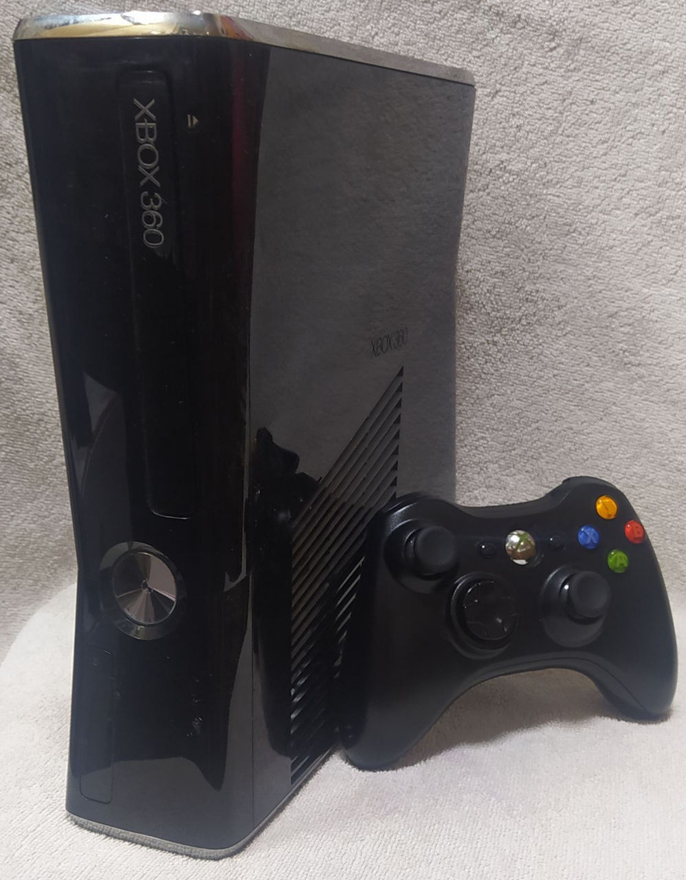 Продам Xbox 360 Slim 250 гб / Freeboot / игры foto 1