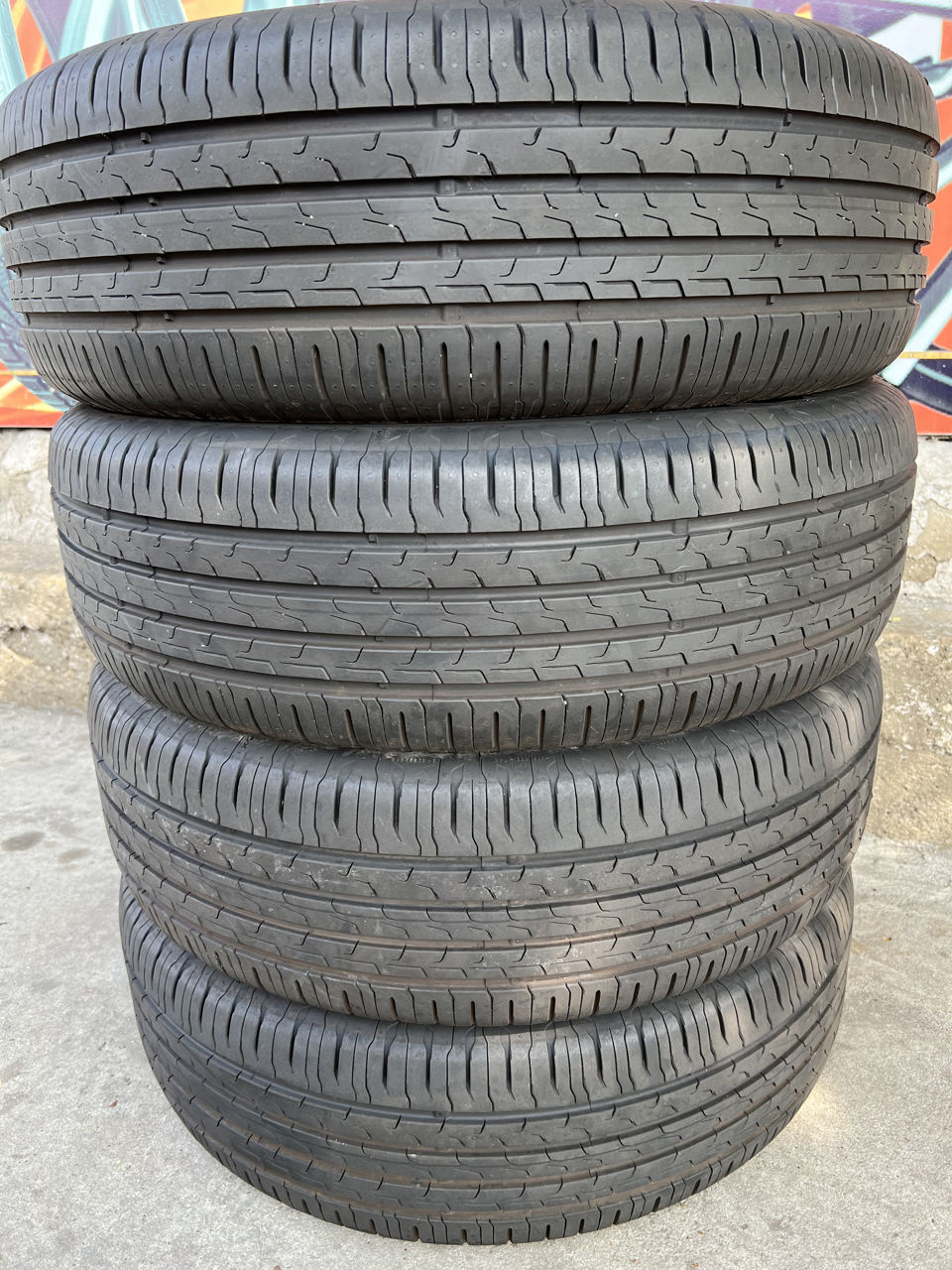 215/65 R17