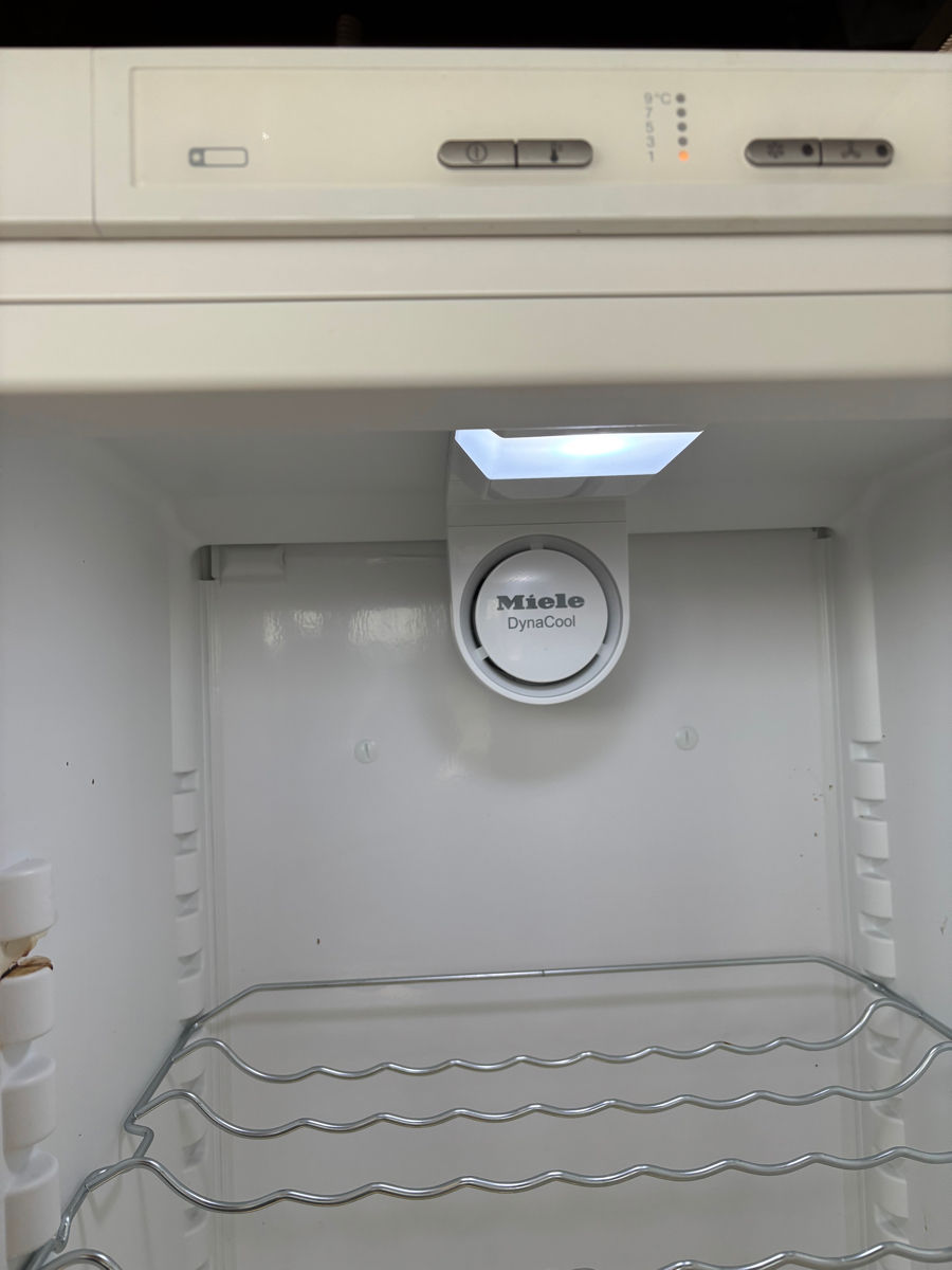Frigider Miele foto 1
