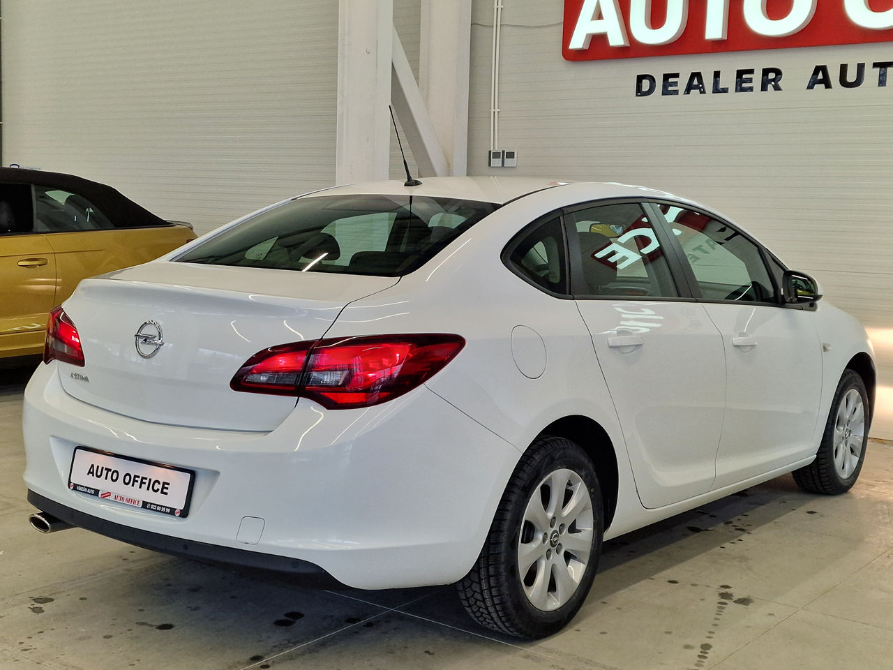 Opel Astra foto 6
