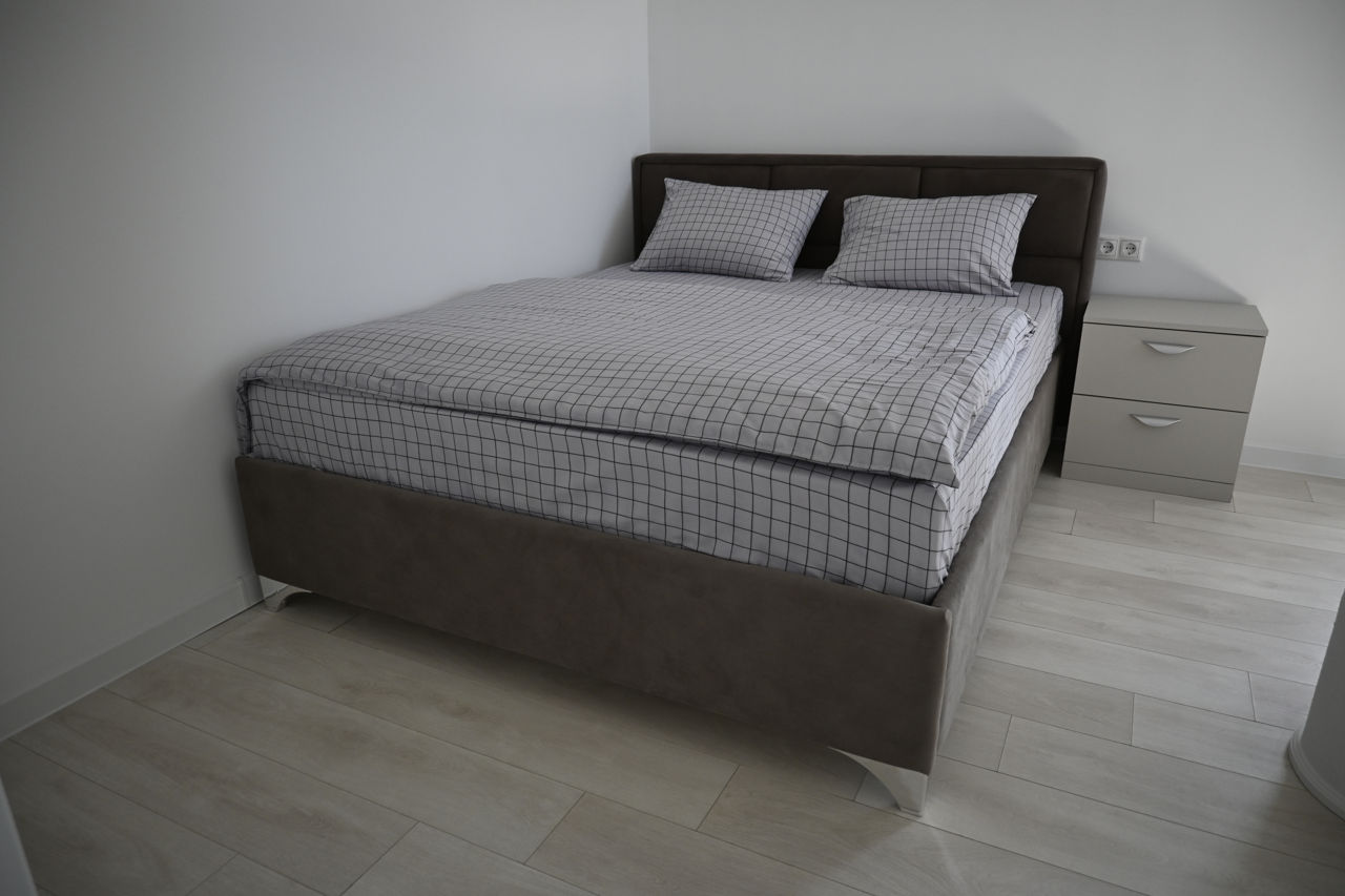 Ofer casa de lux in chirie pe termen scurt direct de la proprietar minim 3 zile. foto 5