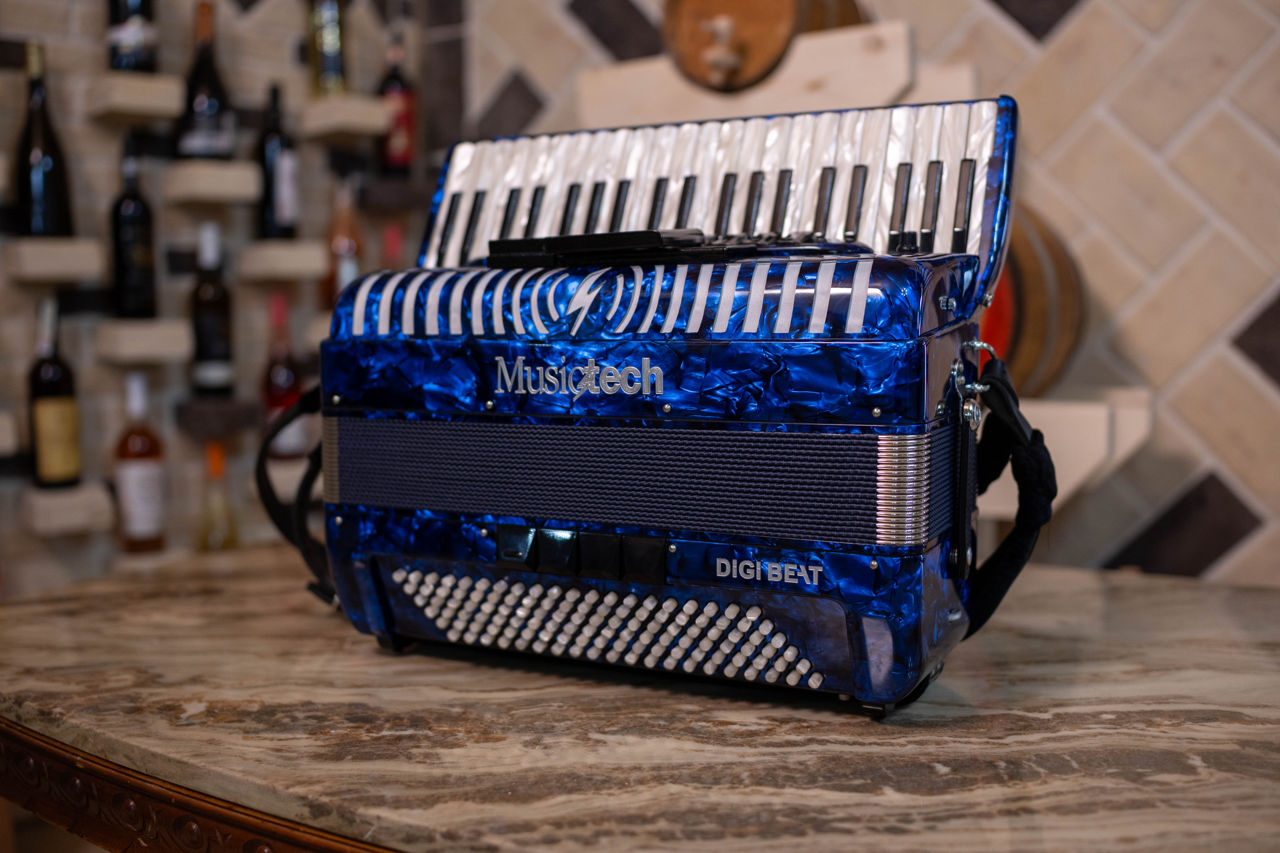 Acordeon Midi Musictech foto 1