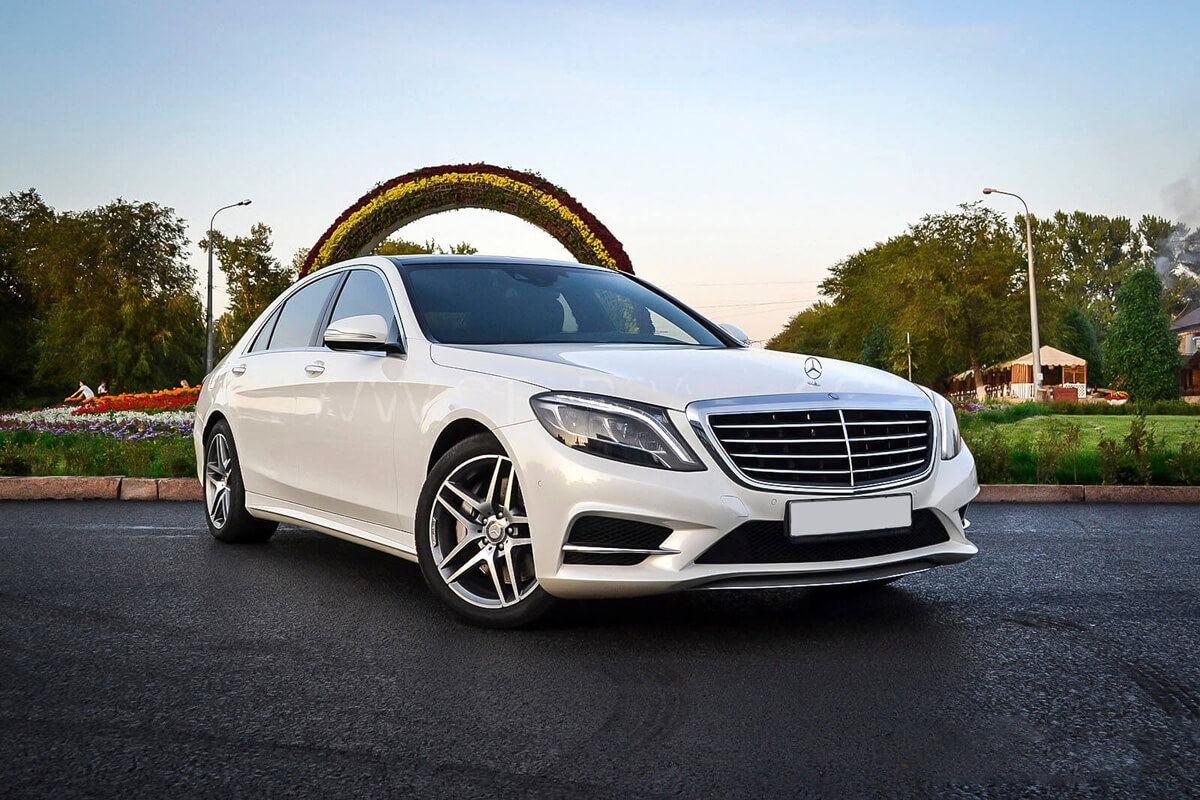 VIP Transport Mercedes Benz S Class Long w222 foto 4