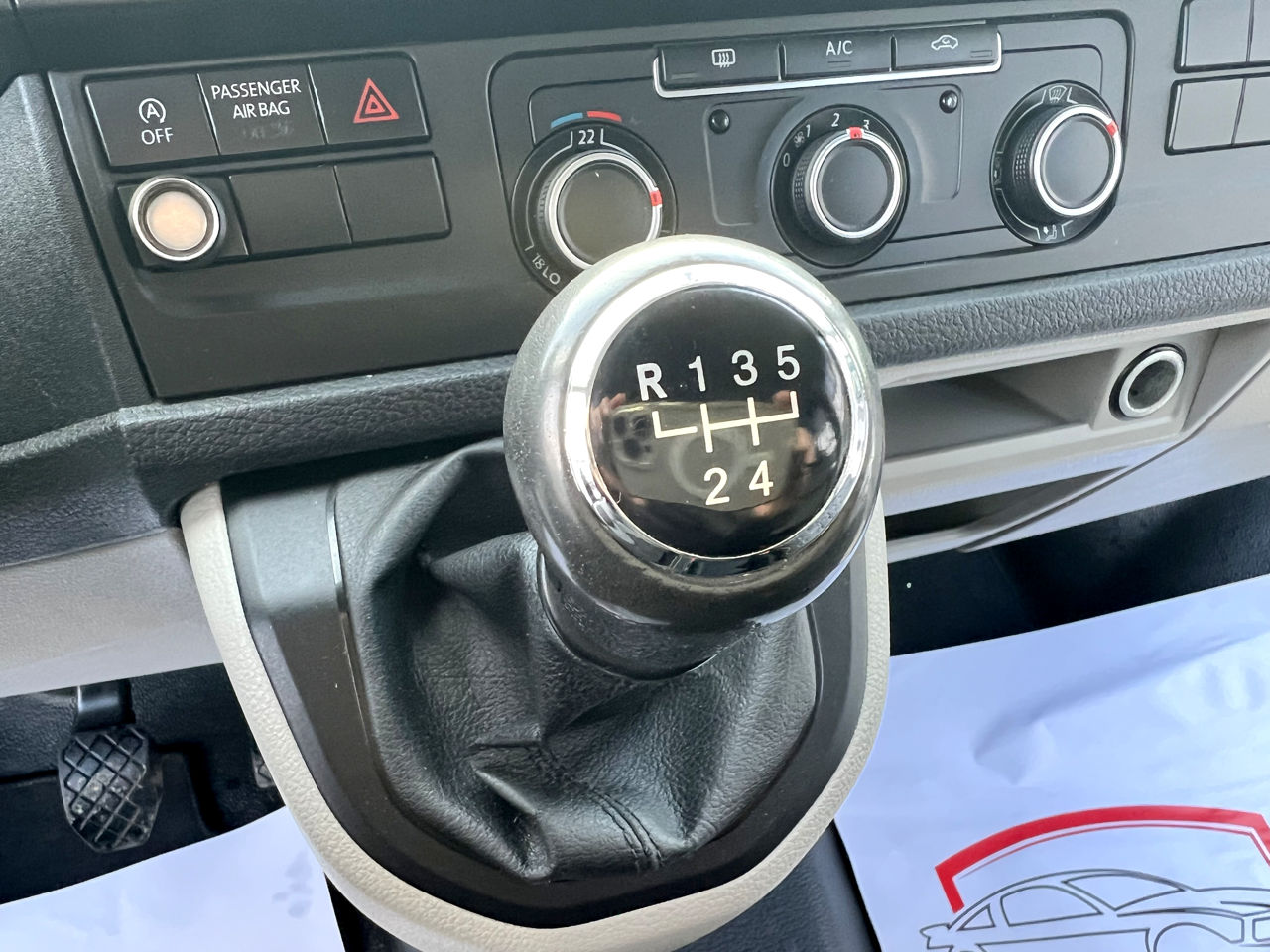 Volkswagen TRANSPORTER T6 LONG фото 11