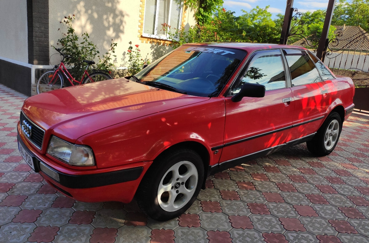 Audi 80 фото 1