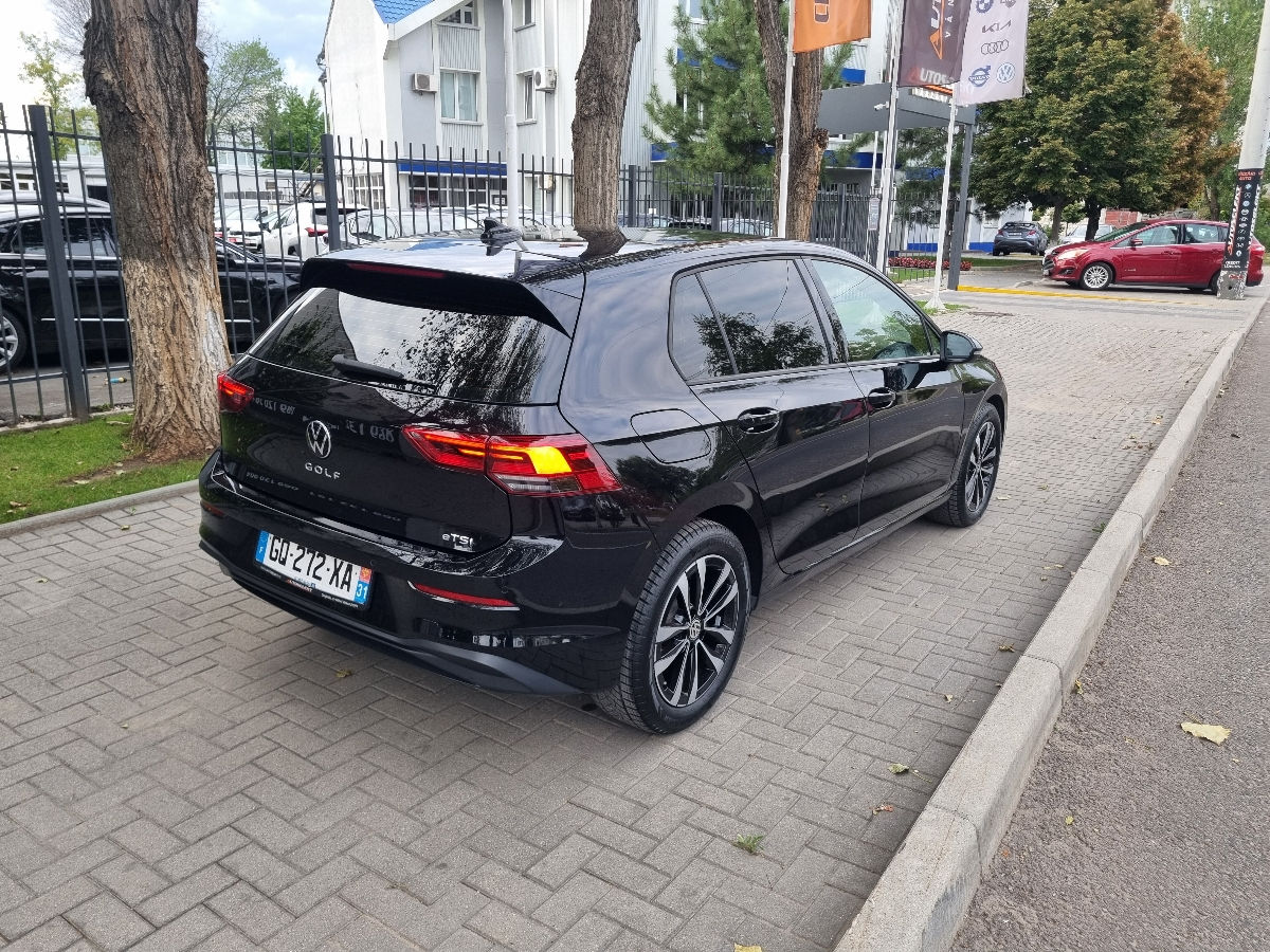 Volkswagen Golf 2023 photo 5