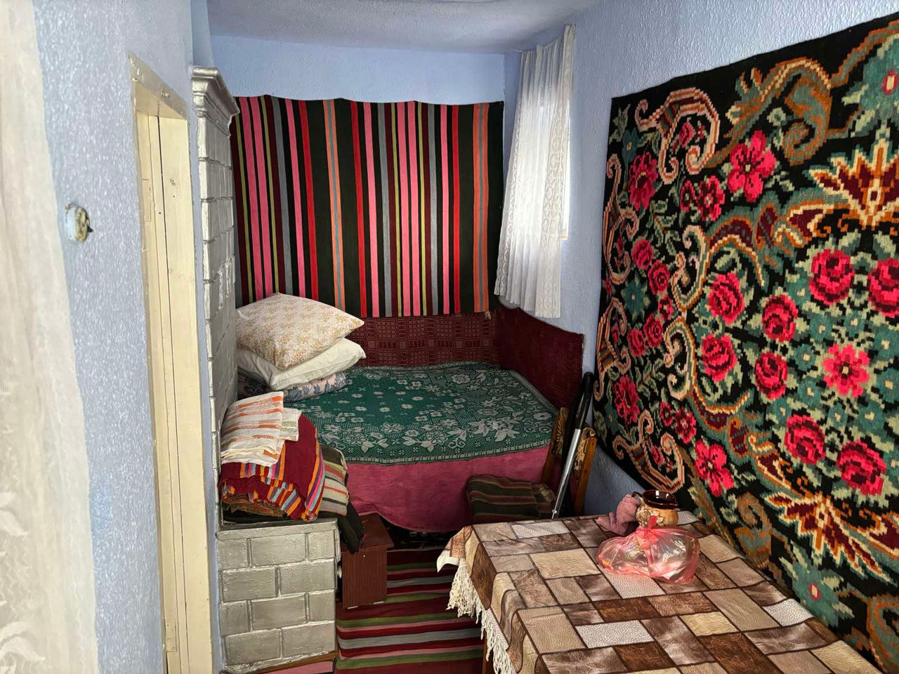 Vind casa in satul Izvoare (Chetroasa) r-nul Floresti (30 ari) foto 6